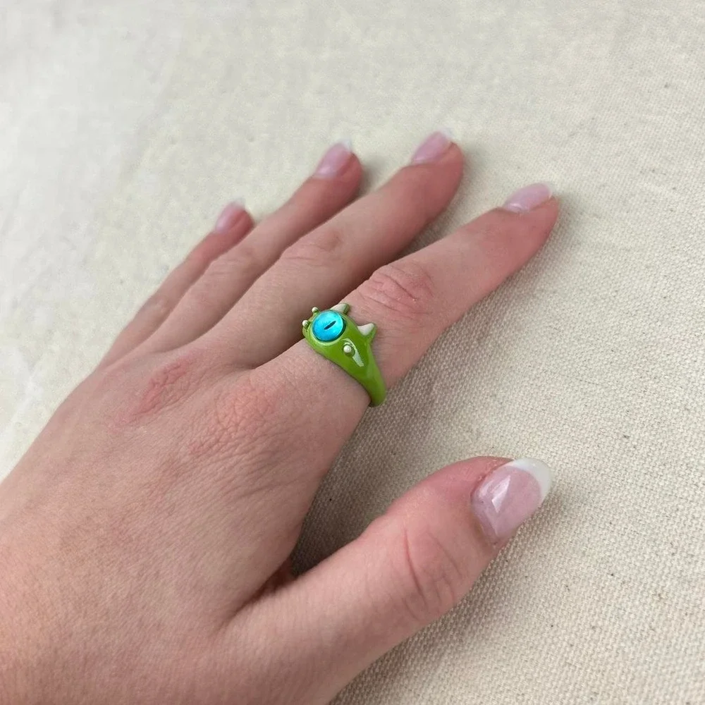 N/A ring adjustable